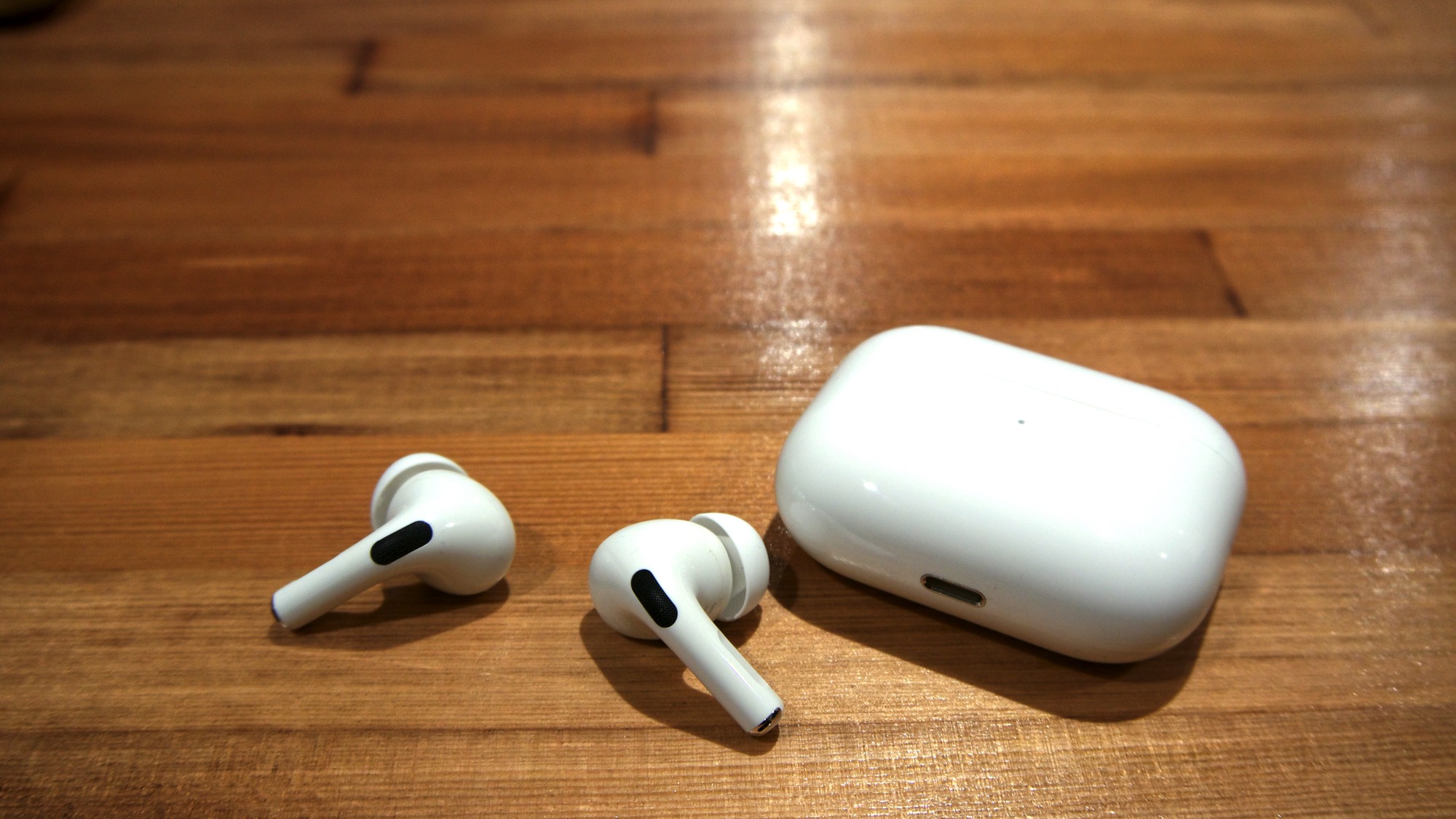 新品未使用】AirPods Pro 純正 左右イヤホンのみ【発送24H以内 