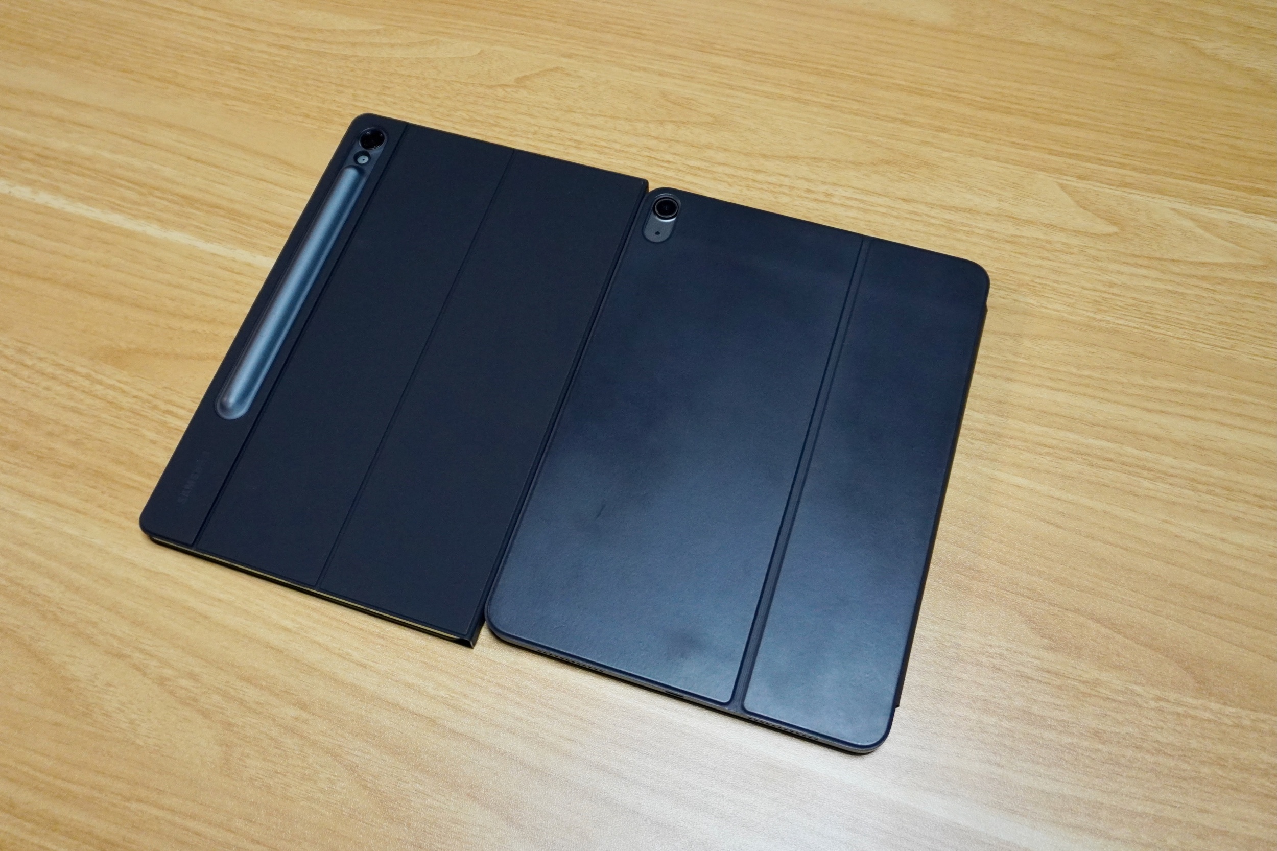 Book Cover Keyboad SlimとSmart Keyboard Folio