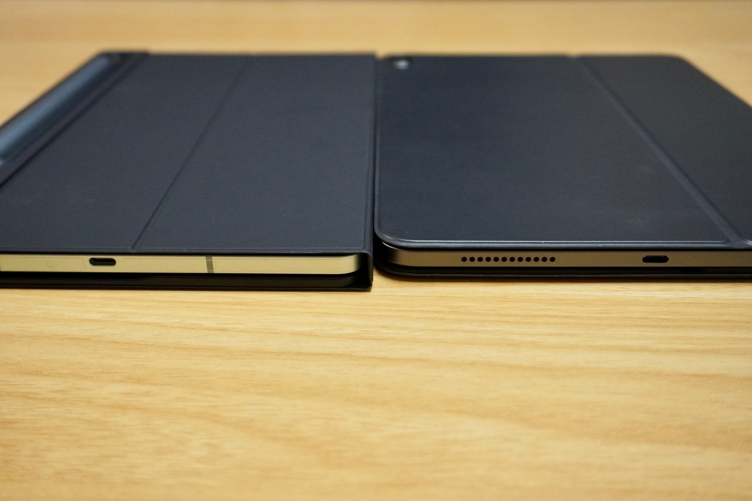 Book Cover Keyboad SlimとSmart Keyboard Folio